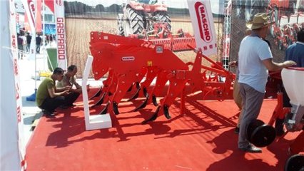 马斯奇奥高端农机具亮相新疆展会，本土化改装收获好评如潮